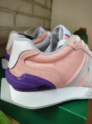 Lacoste Deluxe Mujer Rosa y Morado