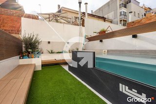 Chalet en venta en El Castell-Poble Vell en Castelldefels