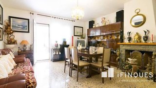 Casa pareada en venta en Les Arenes - La Grípia  Can Montllor en Terrassa