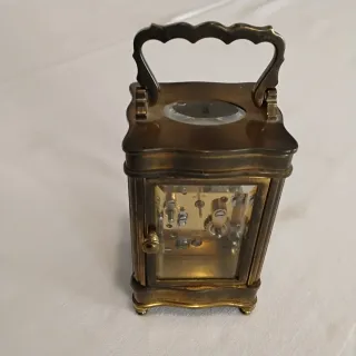 Antico orologio da tavolo Capuccina