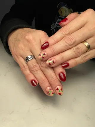 Busco manicurista con experiencia