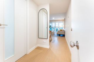 Piso en venta en Colores - Entreparques en Sevilla