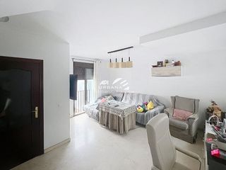 Piso en venta en Lucena