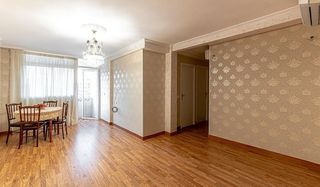 Piso en venta en Juan XXIII en Alicante