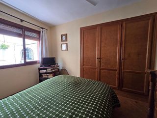 Piso en venta en La Carihuela en Torremolinos