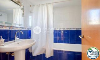 Piso en venta en Salatar en Roses