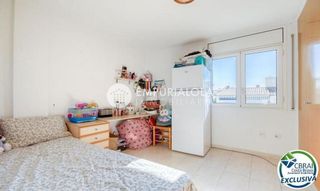 Piso en venta en Salatar en Roses