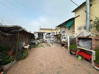 Casa en venta en Joc de la Bola - Camps d'Esports - Ciutat Jardí - Montcada en Lleida