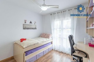 Casa adosada en venta en Alhendín