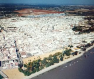Casa adosada en venta en Coria del Río