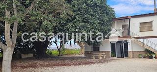 Chalet en venta en Crevillent