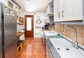Casa adosada en venta en Cenes de la Vega