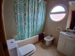 Casa adosada en venta en Tomelloso