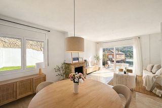 Chalet en venta en Vallirana