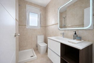 Chalet en venta en Vallirana