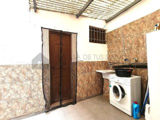 Chalet en venta en Elda