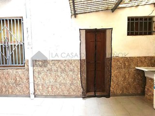Chalet en venta en Elda