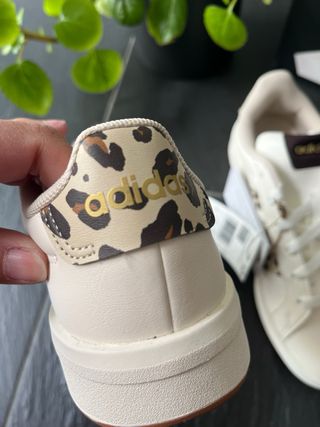 Adidas Sneakers Animal Print