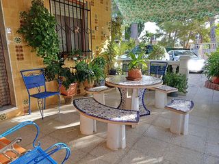 Chalet en venta en Peña de las Águilas en Elche