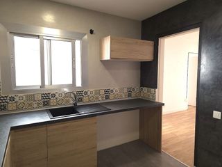 Ático en venta en La Teixonera en Barcelona