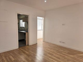 Ático en venta en La Teixonera en Barcelona