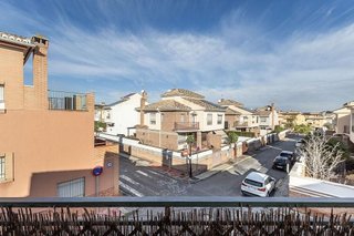 Casa adosada en venta en Ogíjares