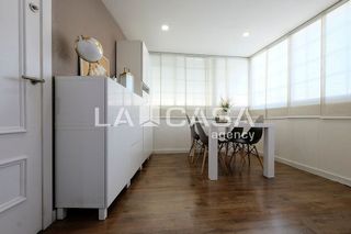 Ático en venta en Les Roquetes en Barcelona