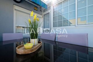 Ático en venta en Les Roquetes en Barcelona