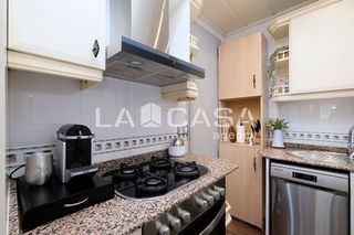 Ático en venta en Les Roquetes en Barcelona