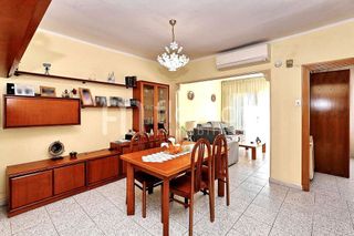 Casa adosada en venta en Concòrdia en Sabadell