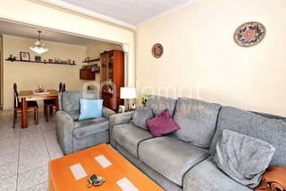 Casa adosada en venta en Concòrdia en Sabadell