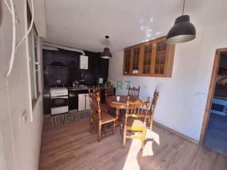 Chalet en venta en Ribadavia