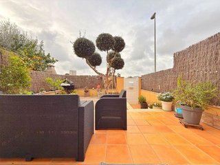 Casa adosada en venta en Mas Trader-Corral D’En Tort-Corral D’En Cona en Cubelles