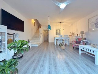 Casa adosada en venta en Mas Trader-Corral D’En Tort-Corral D’En Cona en Cubelles