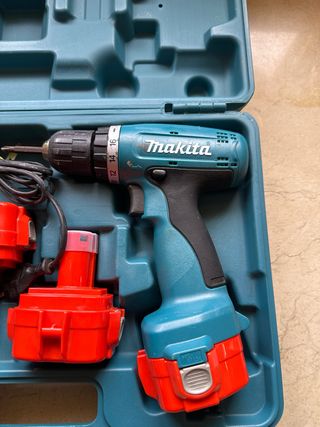 Makita 6270DWE3 Taladro Atornillador