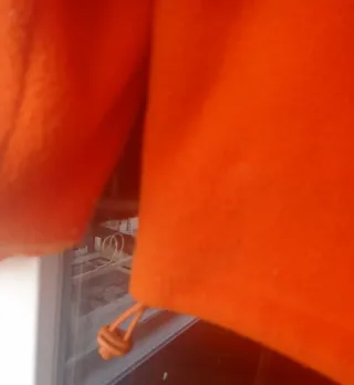 Chaqueta polar naranja