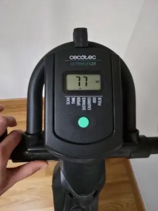 Bicicleta estática con amortiguación