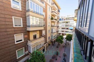 Piso en venta en Los Remedios en Sevilla