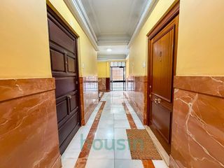 Piso en venta en Los Remedios en Sevilla