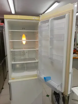 Nevera combi marca LG 190/60cm A+ con garantia