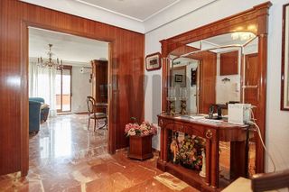 Piso en venta en Hospital en Jaén