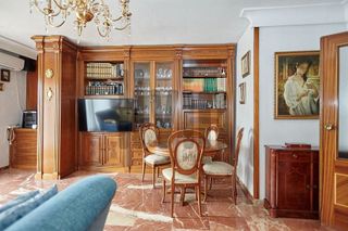 Piso en venta en Hospital en Jaén