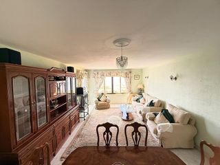 Piso en venta en Puerto - Plaza de Toros en Estepona