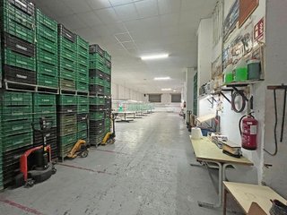 Local comercial en venta en Novelda