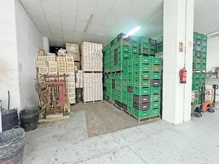 Local comercial en venta en Novelda