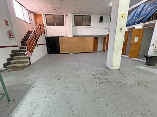 Local comercial en venta en Novelda