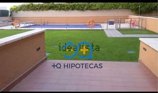 Piso en venta en Ensanche de Vallecas - Valdecarros en Madrid