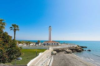 Piso en venta en Centro Internacional en Torrox