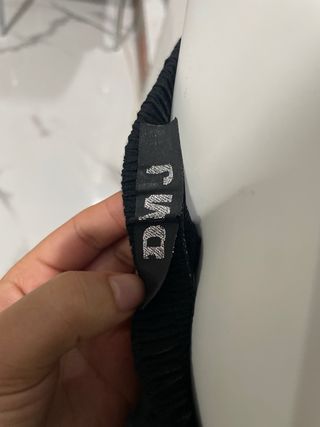 Vestido negro strapless