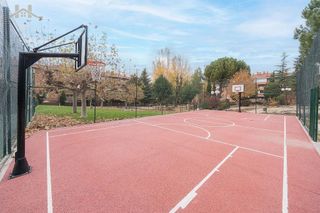 Piso en venta en Parque de la Coruña - Las Suertes en Collado Villalba